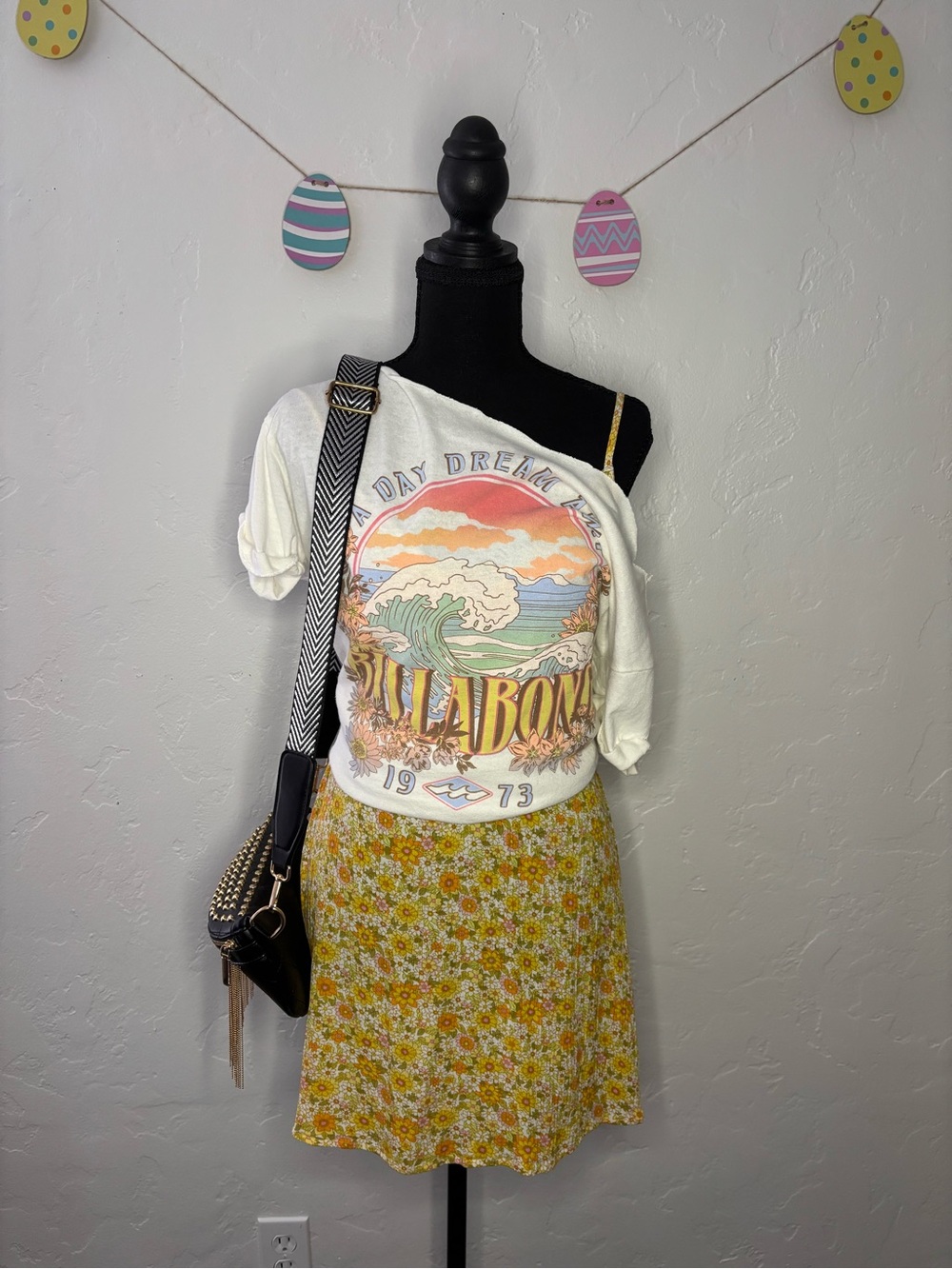Billabong Cream Graphic Off-Shoulder Tee with Pastel Sunset Print
